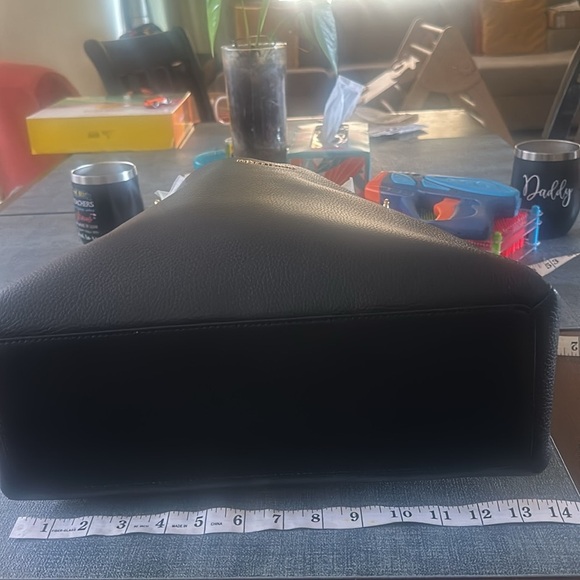 Michael Kors Black Handbag NEW - Picture 9 of 10